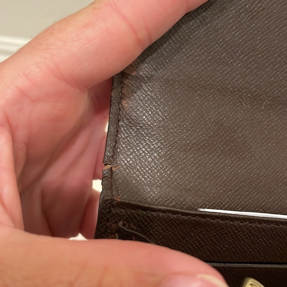 Louis Vuitton DAMIER EBENE Sarah Wallet​​​​​​​ - Picture 6 of 12